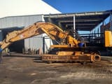 1995 Liebherr R954 LI crawler excavator side view