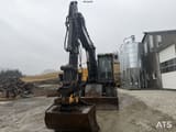 2007 Volvo EW140C wheel excavator, front view