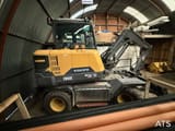 2016 Volvo EW60E wheel excavator side view