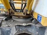 1995 Liebherr R902 STD LITRONIC crawler excavator boom and upper structure detail