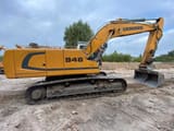 2014 Liebherr R946NLC crawler excavator, side view