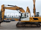 2013 Liebherr R926 LC crawler excavator, side view