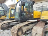 2021 Hyundai R225LC-7 crawler excavator, side view