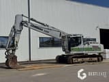 2018 Liebherr R926 LC crawler excavator, side view