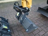 2021 Caterpillar 300.9D Miniescavatore