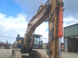 2019 Hitachi ZX490LCH-6 crawler excavator, front three-quarter view