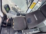2005 Liebherr 924 crawler excavator interior view