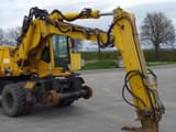 2005 Atlas 1604 ZW wheel excavator, side profile view