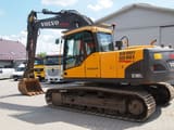 2008 Volvo EC180CL crawler excavator, side view
