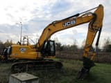 2023 JCB 220X SLC crawler excavator, side profile view