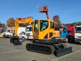 2013 Hyundai R80CR-9 crawler excavator, side view