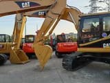 Excavadora de orugas Caterpillar 320CL 2015 vista lateral