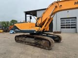 2011 Hyundai R250NLC-9 crawler excavator side view
