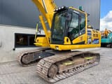 2021 Komatsu HB 215LC Hybrid crawler excavator, side view