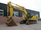 2004 Komatsu PC600 crawler excavator, side profile view