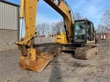 2022 Caterpillar 320D2 Raupenbagger, Front-Dreiviertelansicht