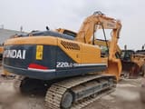 2019 Hyundai R220LC-9S crawler excavator, rear three-quarter view