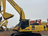 Komatsu PC400 crawler excavator, side profile view