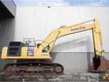 2017 Komatsu PC490LC-11 crawler excavator, side view