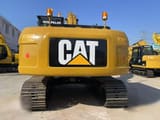 2024 Caterpillar 320D Raupenbagger Heckansicht
