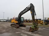 2020 Volvo EC220EL crawler excavator, side view