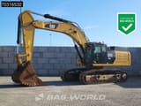 2017 Caterpillar 352F crawler excavator side view