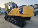2020 Komatsu PC220LC crawler excavator, rear three-quarter view