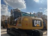 Caterpillar 320D2 escavatore cingolato vista posteriore 2023