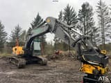 2010 Volvo EC210CL crawler excavator, side view
