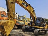 2021 Caterpillar 330D crawler excavator, side view