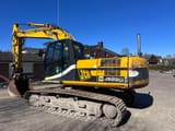2007 JCB JS220LC crawler excavator, side view