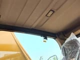 Vista interna escavatore cingolato Caterpillar 320D2 del 2024