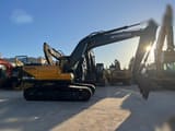 2020 Hyundai R220LC-9S crawler excavator, side view