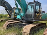 2017 Kobelco SK350D crawler excavator, side view