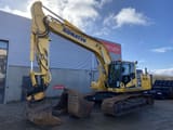 2017 Komatsu PC240LC-11 crawler excavator, side profile view