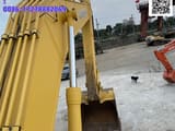 2021 Komatsu PC400 crawler excavator boom and bucket view