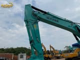 Kobelco SK200 crawler excavator boom detail