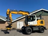 2014 Liebherr A916 wheel excavator side view