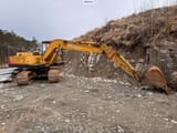 1980 Ford H45 excavator, side view