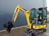 2025 XCMG XE20E mini excavator, front three-quarter view