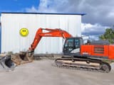 2016 Hitachi Zaxis 300LCN-6 crawler excavator side view