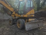 2002 Hydrema M800 wheel excavator, side profile view