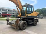 2019 Hyundai R210W-9 wheel excavator, front three-quarter view
