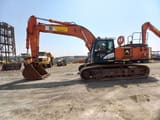 2022 Hitachi Zaxis 470LC crawler excavator, side profile view