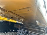 Escavadora de rastos Caterpillar 320D de 2025, vista do chassis inferior
