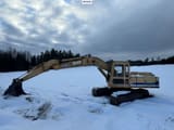 1984 Kobelco K907C crawler excavator side view