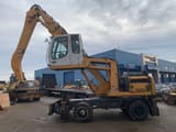 2009 Liebherr A904 C wheel excavator, side view