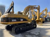 2016 Caterpillar 325CL crawler excavator, rear three-quarter view