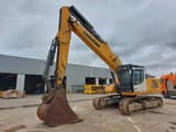 2019 Liebherr R936LC crawler excavator, side view