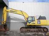 2017 Komatsu PC490LC-11 crawler excavator, side view